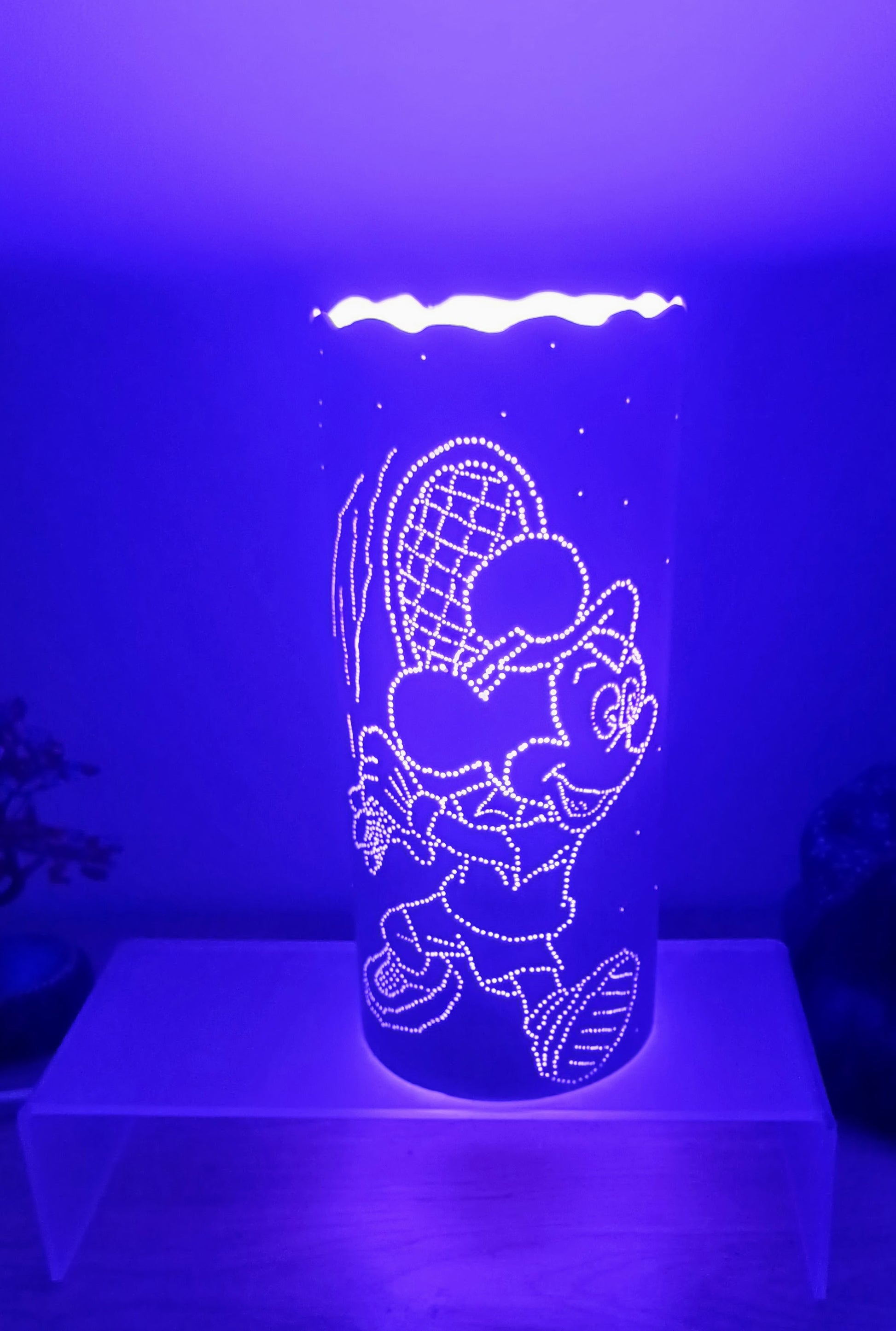 Lampe micket casquette